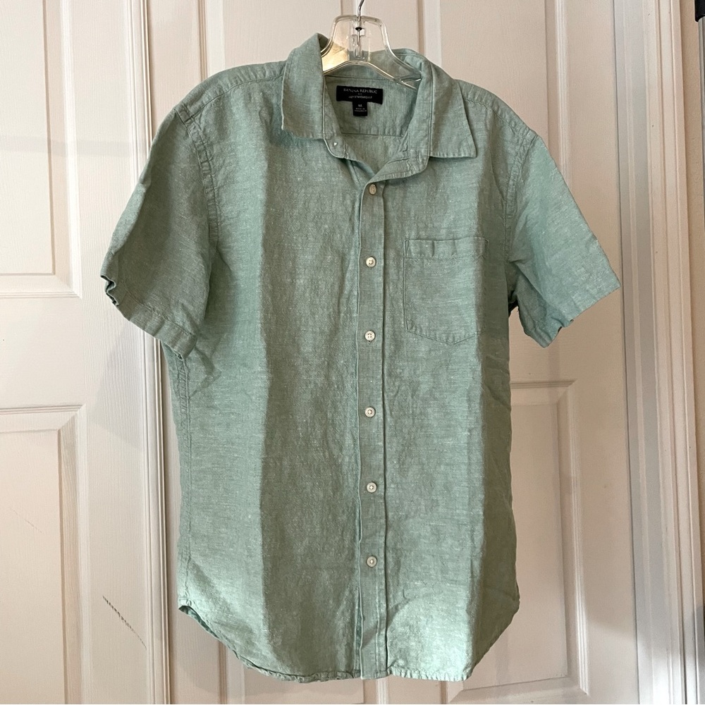 Banana Republic men’s M linen short sleeve shirt